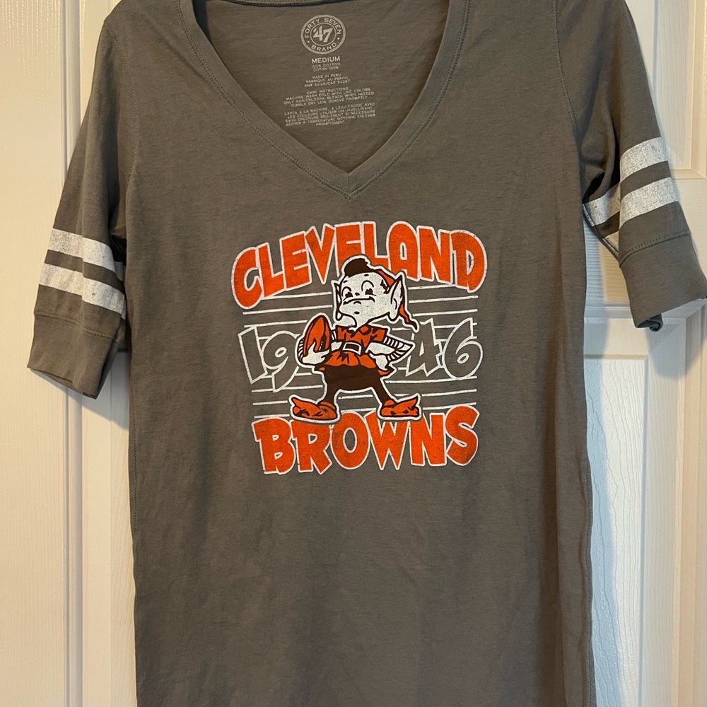 NWOT Cleveland Browns Shirt